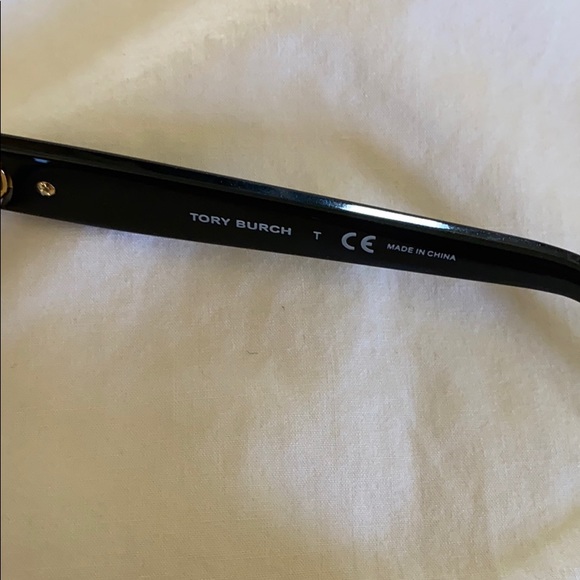 TORY BURCH Reading Glasses - Picture 4 of 8